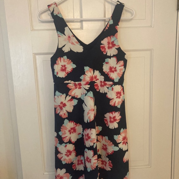 Carve Designs Lyla Dress size small - perfect for warm weather and travel - Picture 5 of 13